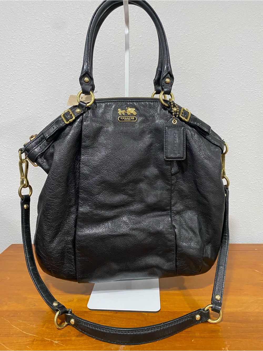 Coach Black Leather Convertible Satchel 
💐Authenticity Not Guaranteed💐